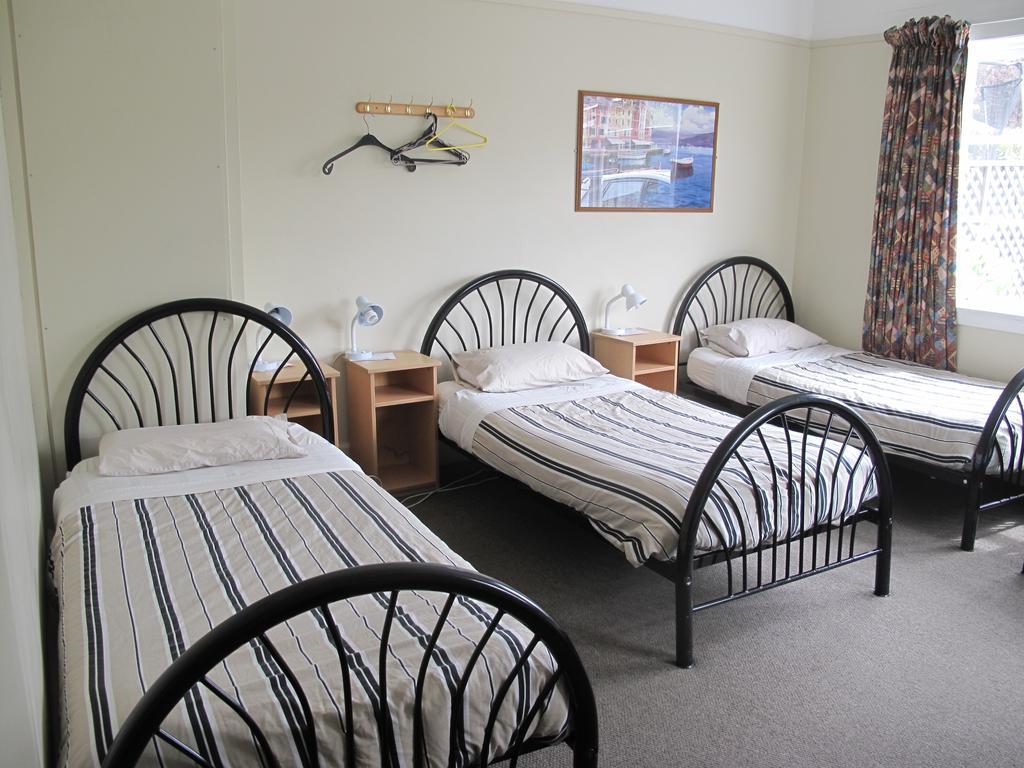 Dorset House Backpackers Pansiyon Christchurch Oda fotoğraf