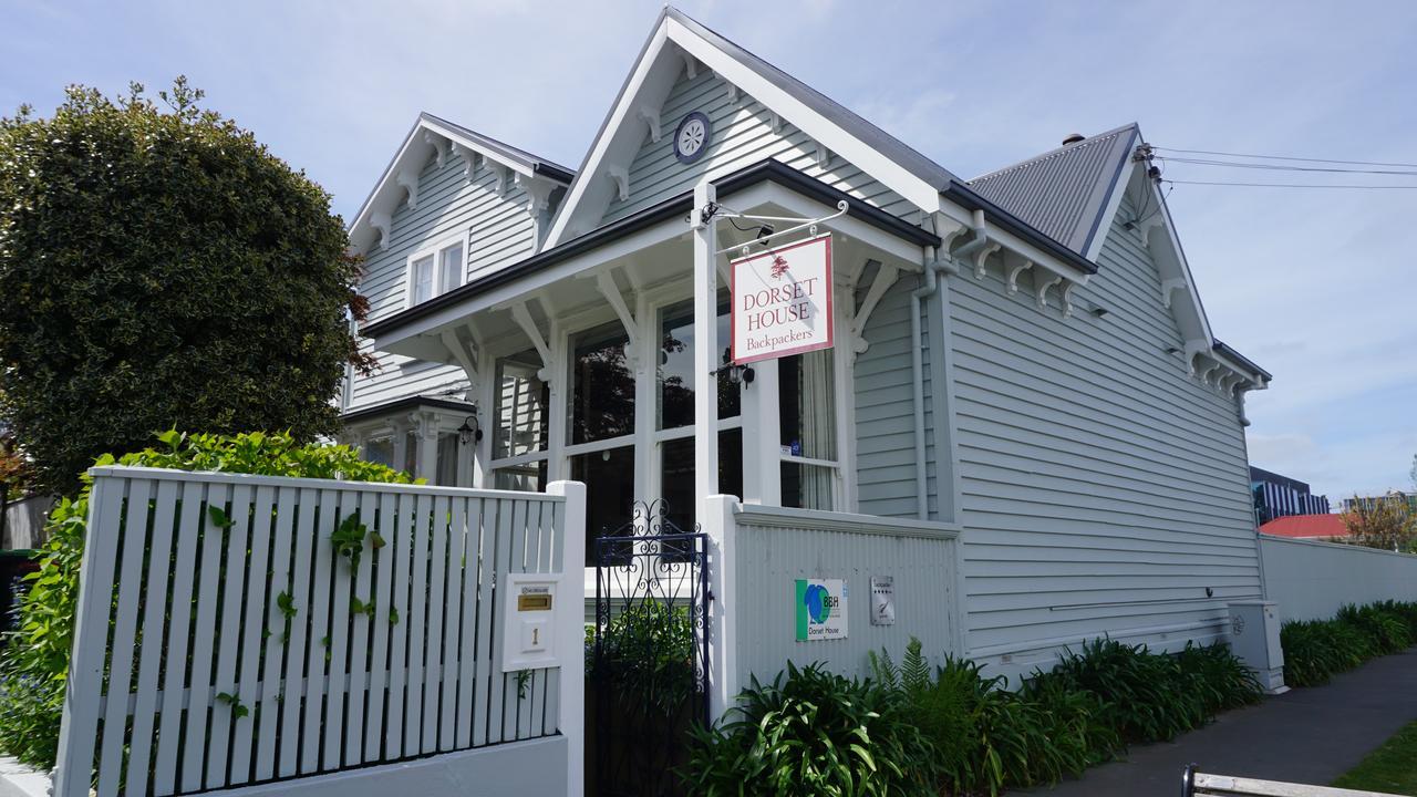 Dorset House Backpackers Pansiyon Christchurch Dış mekan fotoğraf