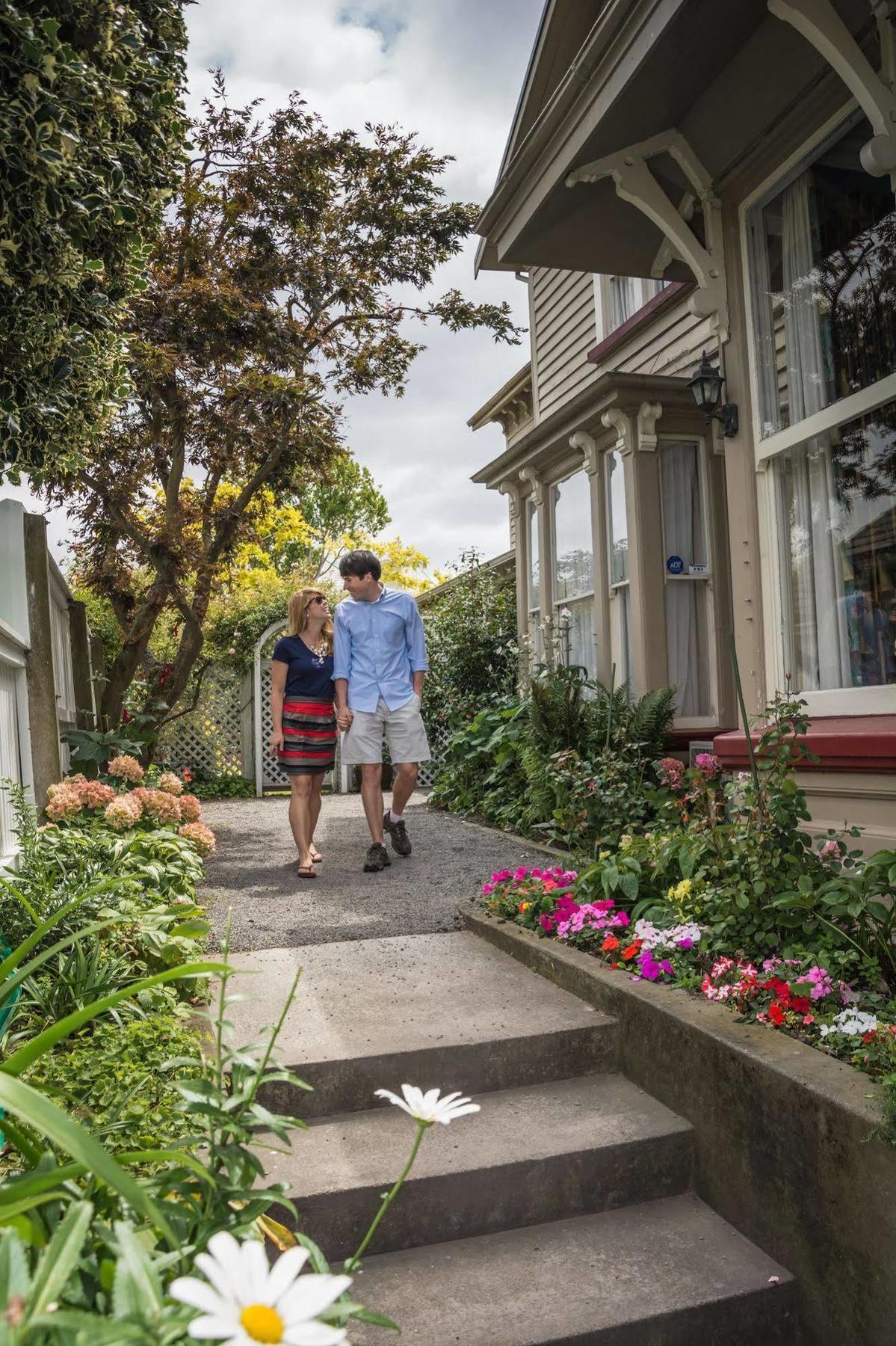 Dorset House Backpackers Pansiyon Christchurch Dış mekan fotoğraf