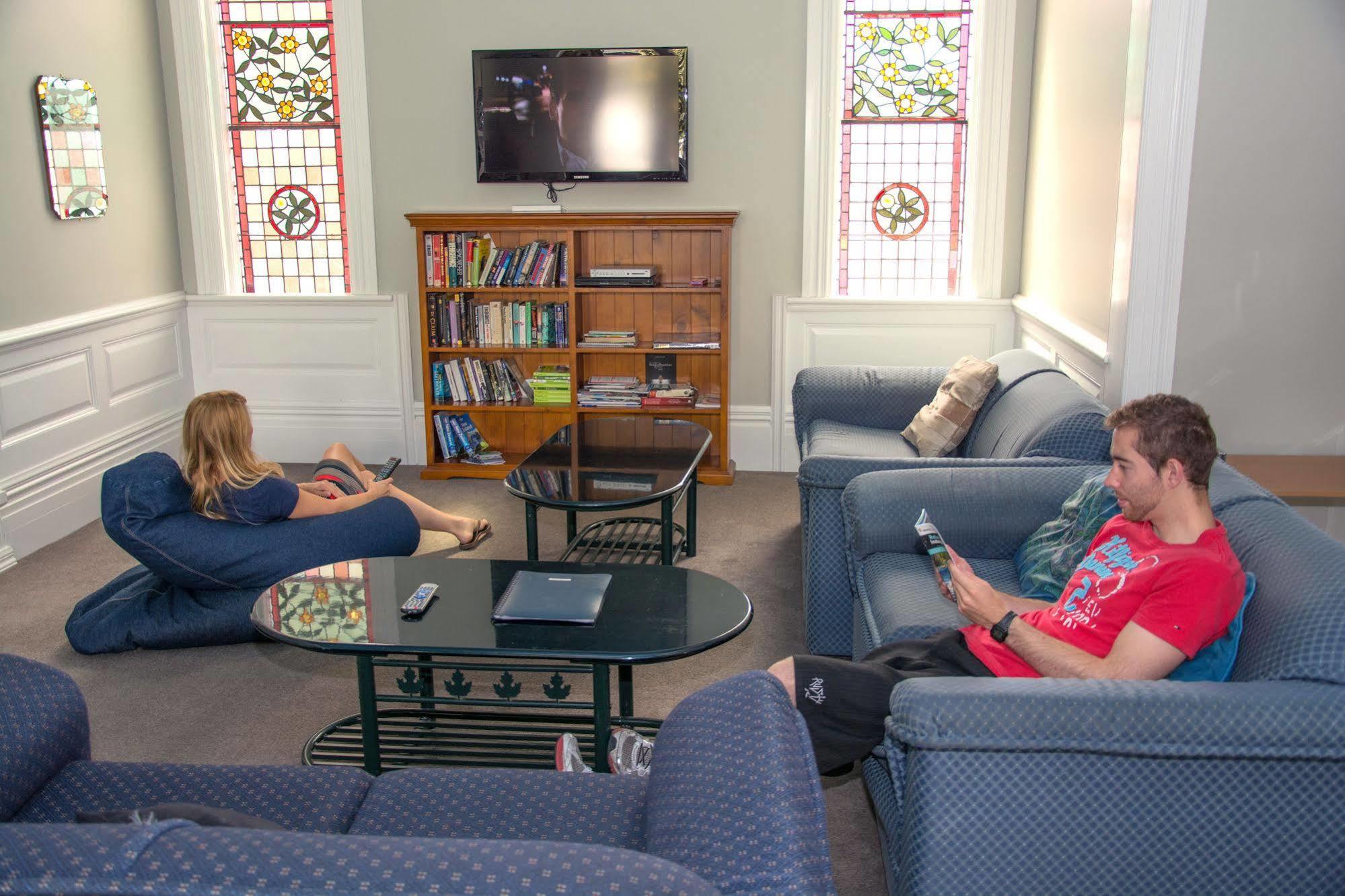 Dorset House Backpackers Pansiyon Christchurch Dış mekan fotoğraf