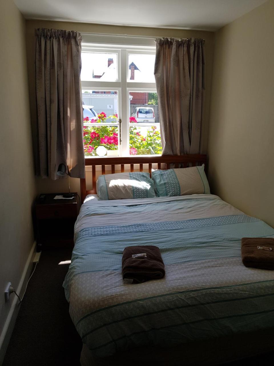 Dorset House Backpackers Pansiyon Christchurch Dış mekan fotoğraf