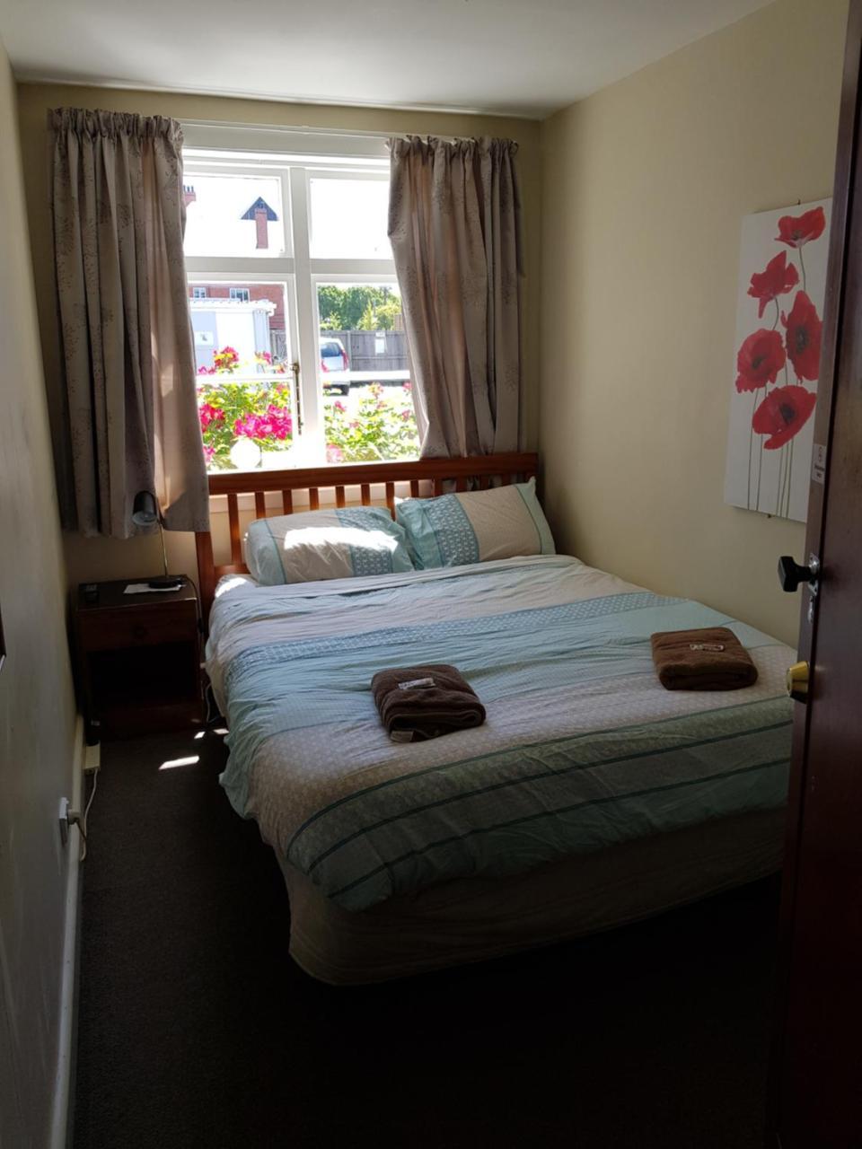 Dorset House Backpackers Pansiyon Christchurch Dış mekan fotoğraf
